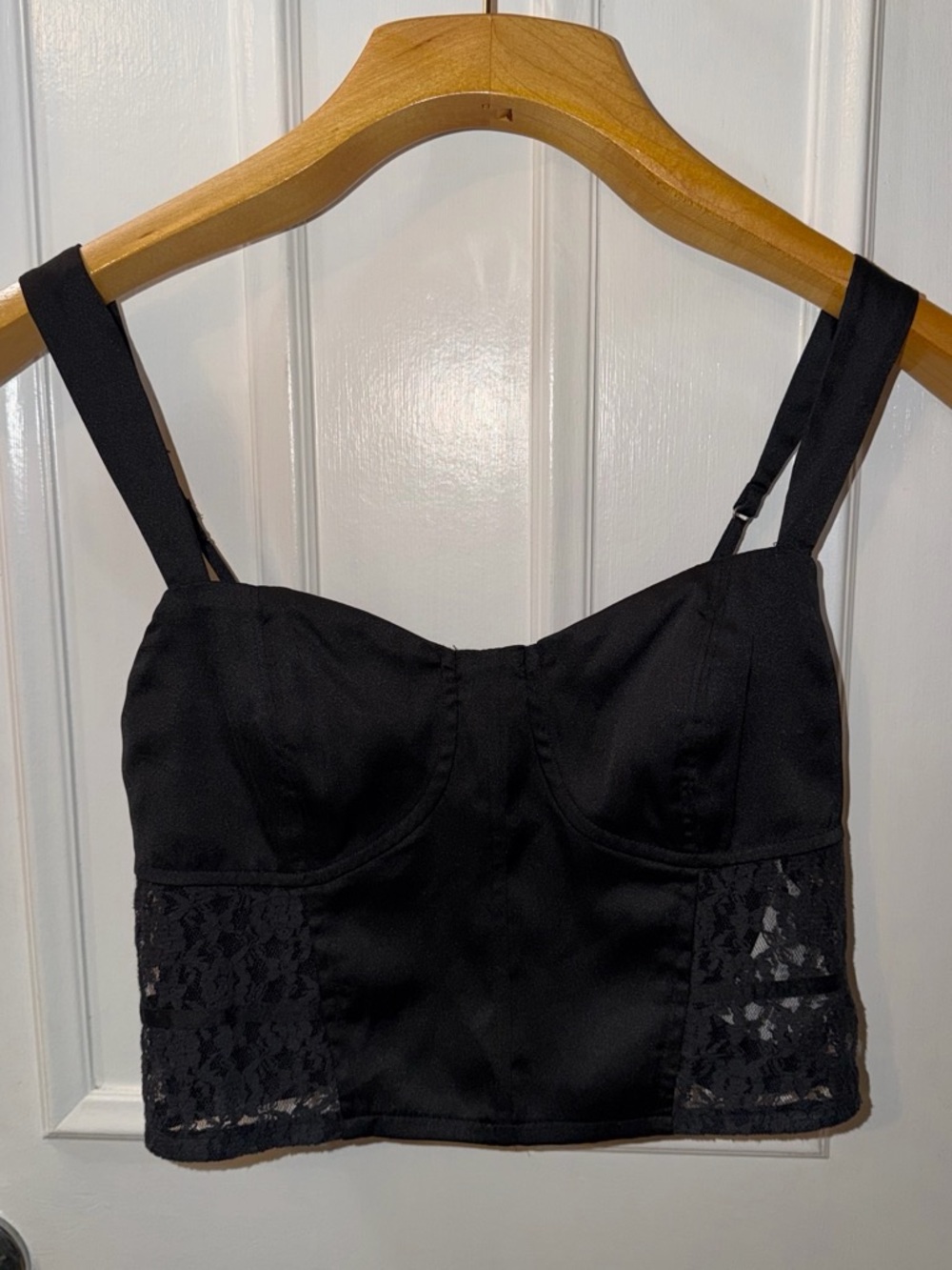 Black Lace-Trim Crop Top